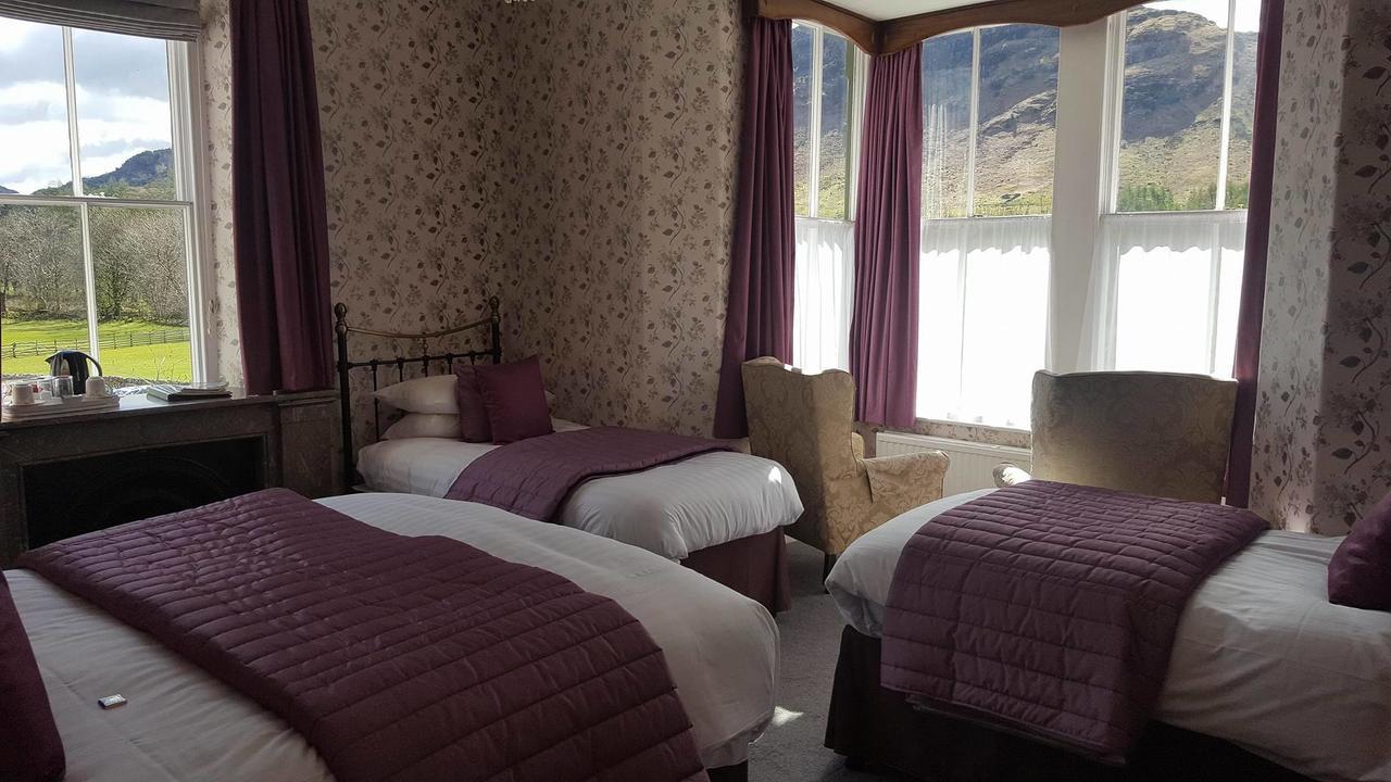 The Old Dungeon Ghyll Hotel وادي لانجديل العظيم المظهر الخارجي الصورة